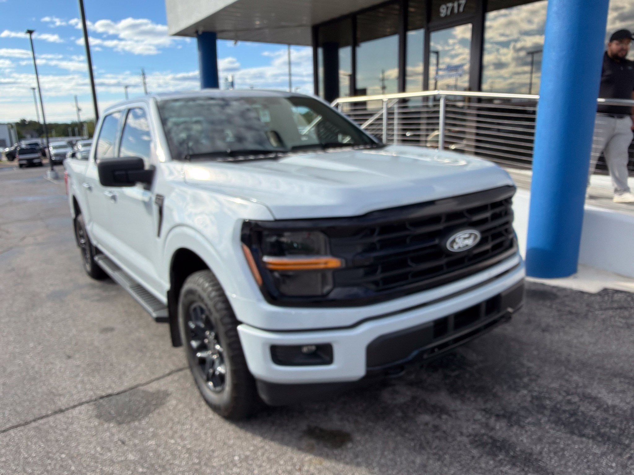 Used 2025 Ford F150 XLT w/ Equipment Group 301A Standard AWD/4WD image 4