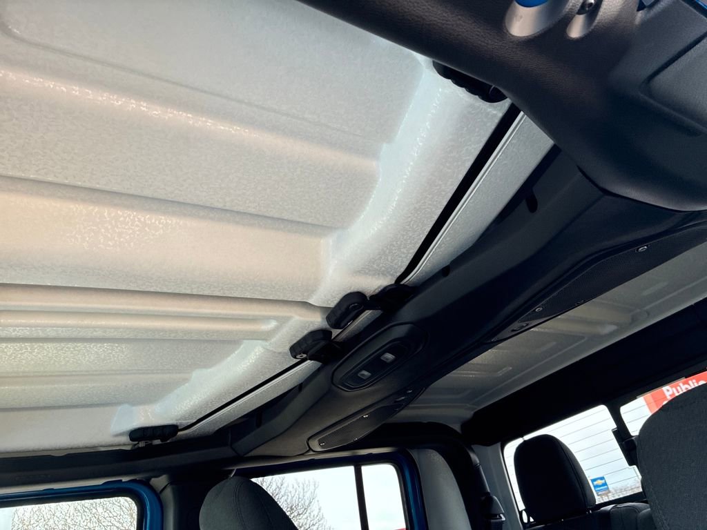 New 2026 Jeep Gladiator Sport AWD/4WD image 21