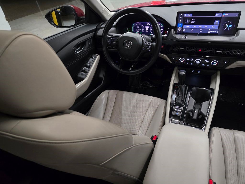 Used 2023 Honda Accord EX-L image 35