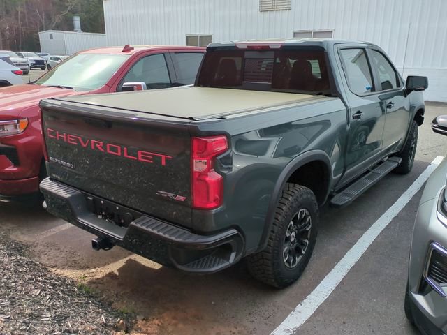 Used 2025 Chevrolet Silverado 1500 ZR2 w/ Technology Package image 5