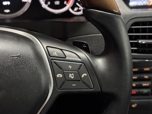Used 2013 Mercedes-Benz E 350 Cabriolet image 22
