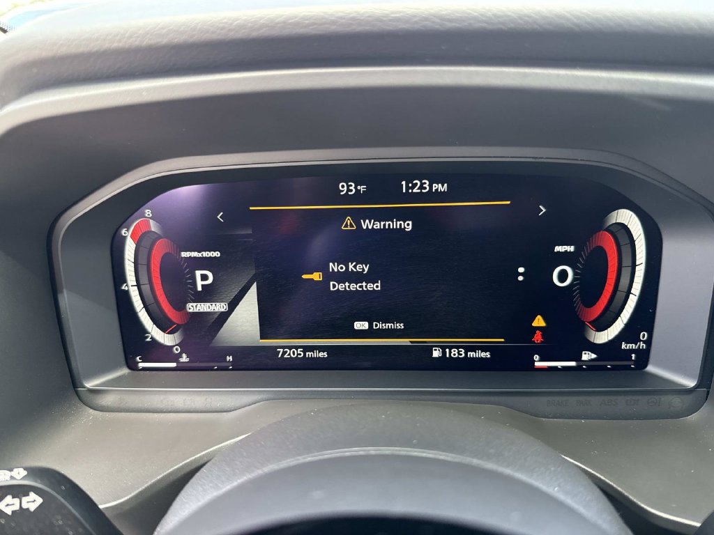 Used 2024 Nissan Rogue Platinum FWD image 39