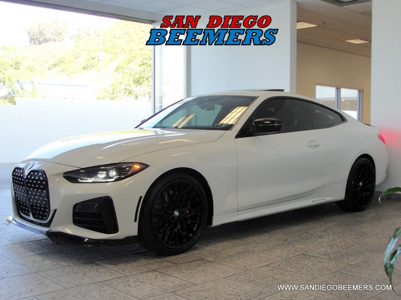 Used 2024 BMW M440i Coupe w/ Premium Package RWD image 26
