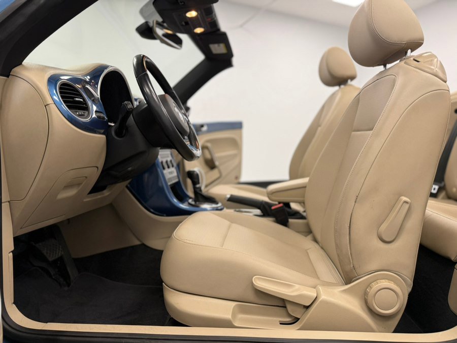 Used 2019 Volkswagen Beetle 2.0T S image 50