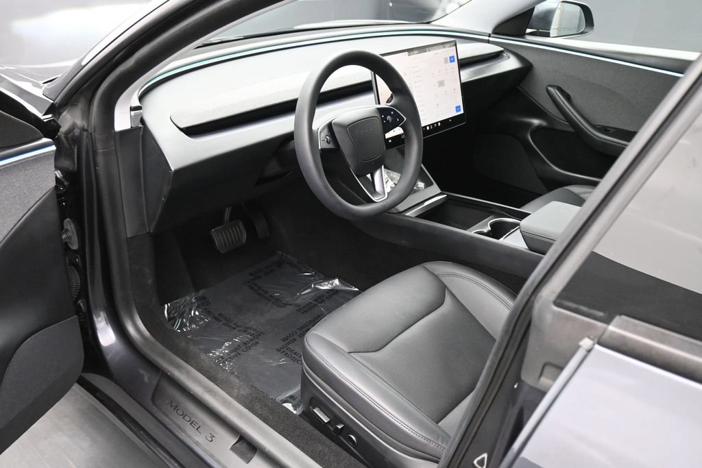 Used 2024 Tesla Model 3 Standard Range RWD image 2