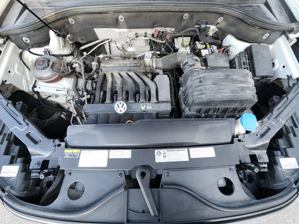 Used 2020 Volkswagen Atlas Cross Sport SE w/ Panoramic Sunroof Package AWD/4WD image 24