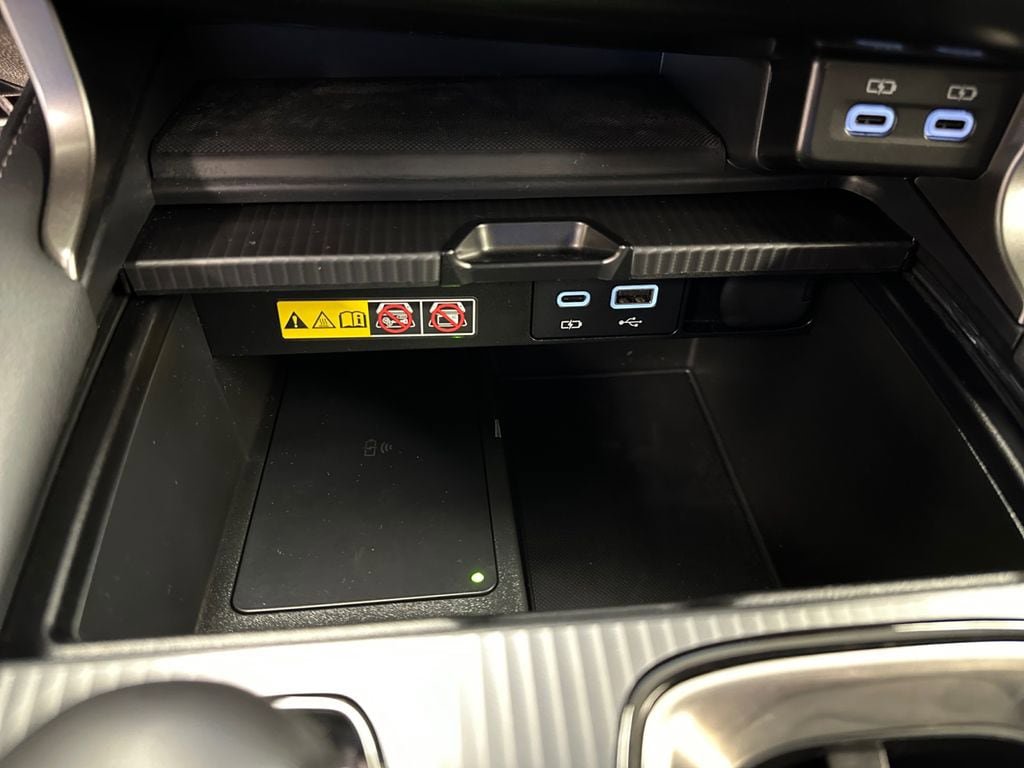 Used 2024 Lexus RX 500h F Sport AWD/4WD image 22