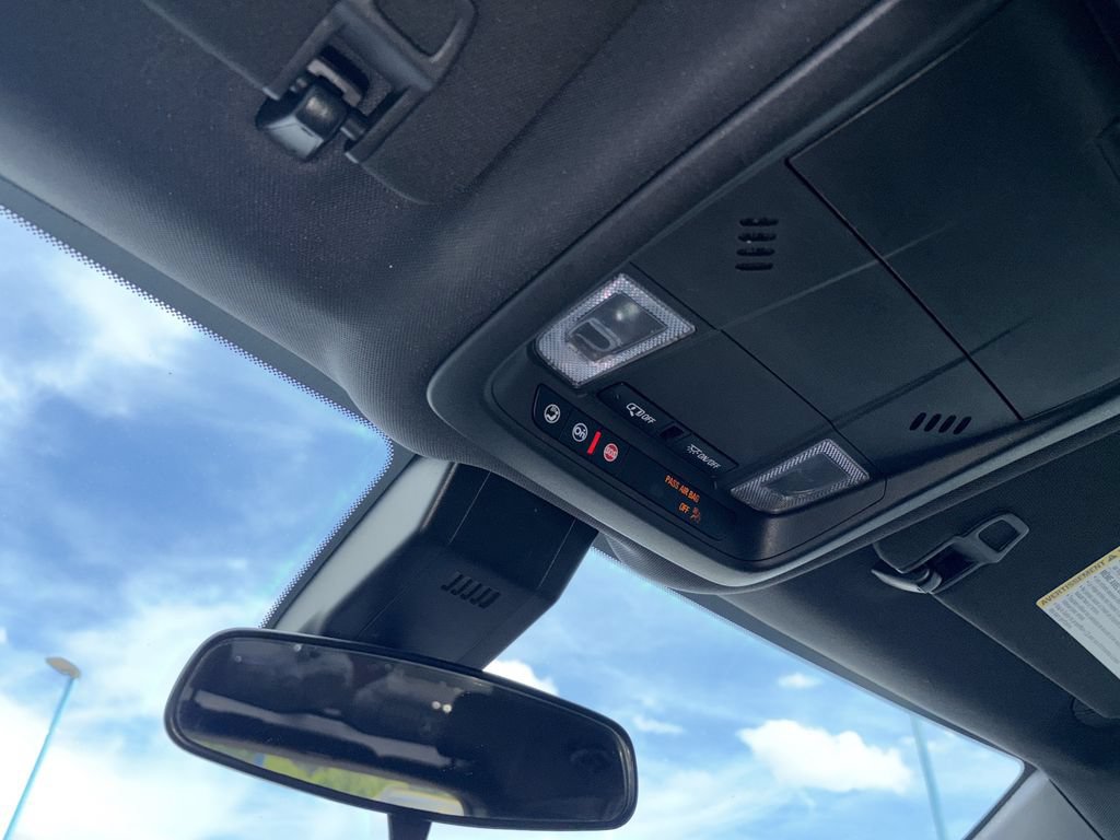 Used 2023 Chevrolet Equinox RS w/ RS Leather Package FWD image 25