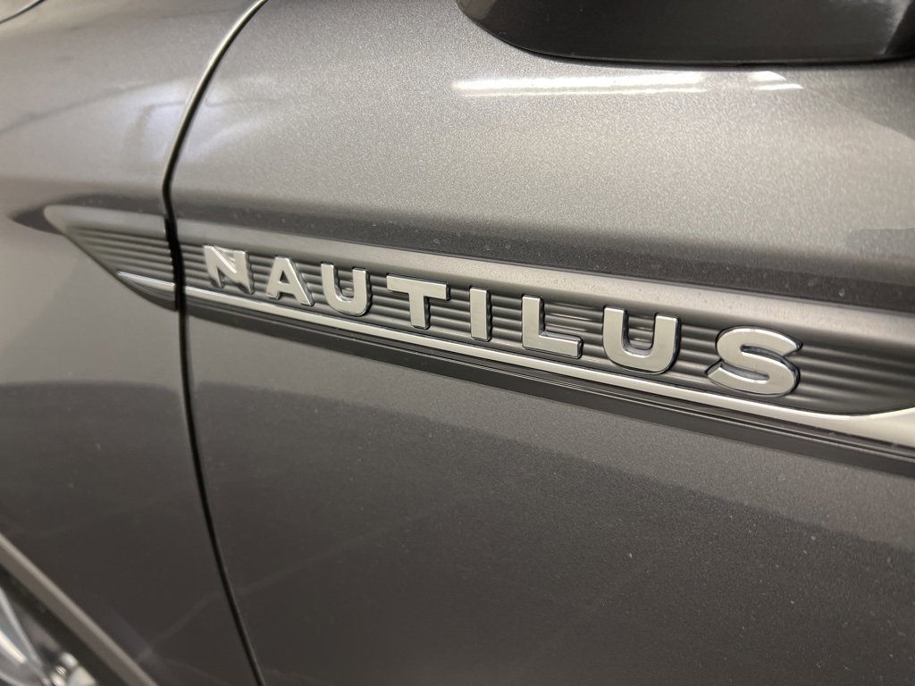 Certified 2022 Lincoln Nautilus AWD image 31