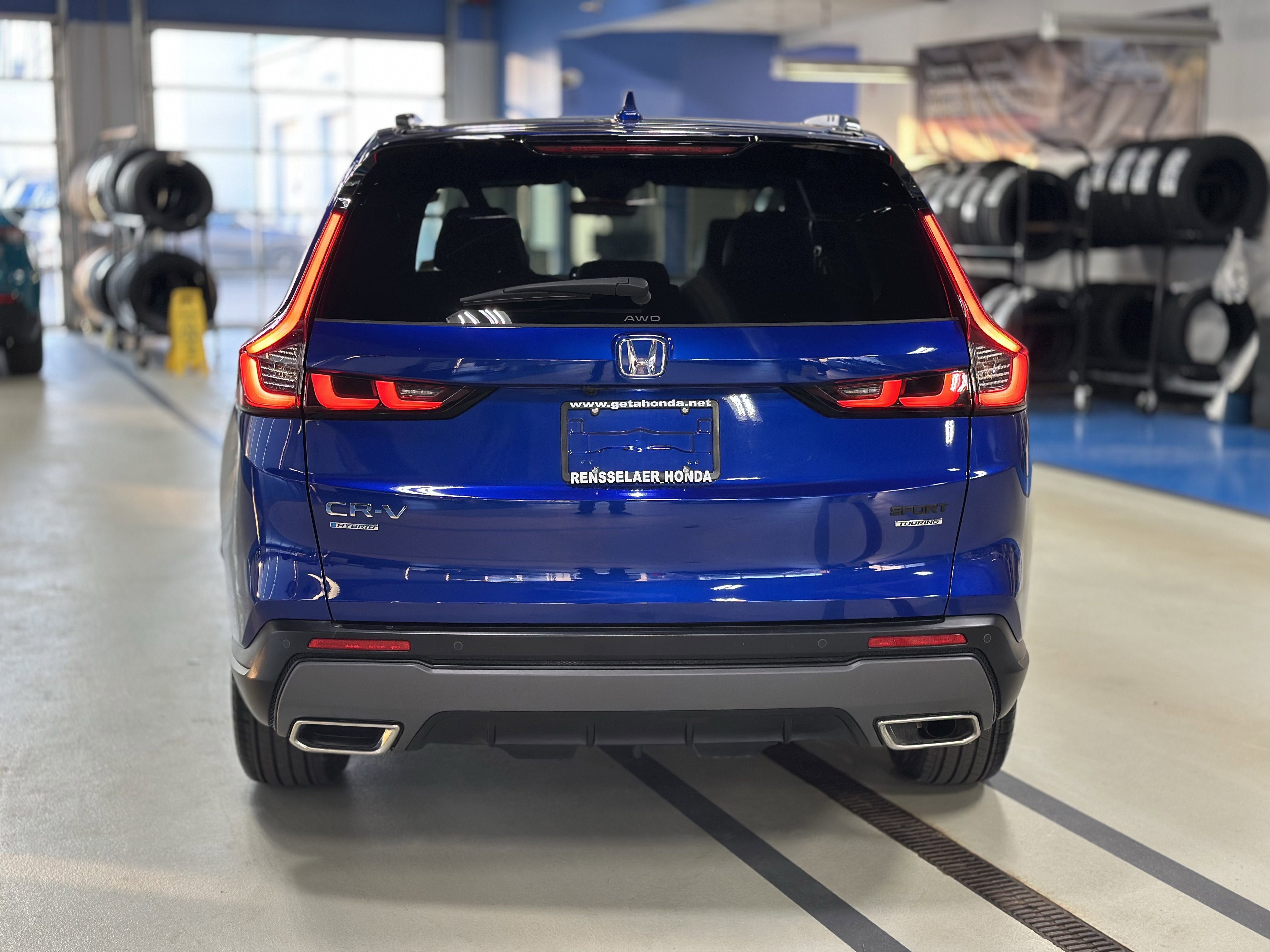 Used 2023 Honda CR-V Sport Touring image 5