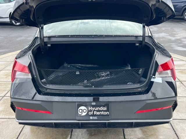 New 2026 Hyundai Elantra Sport FWD image 12
