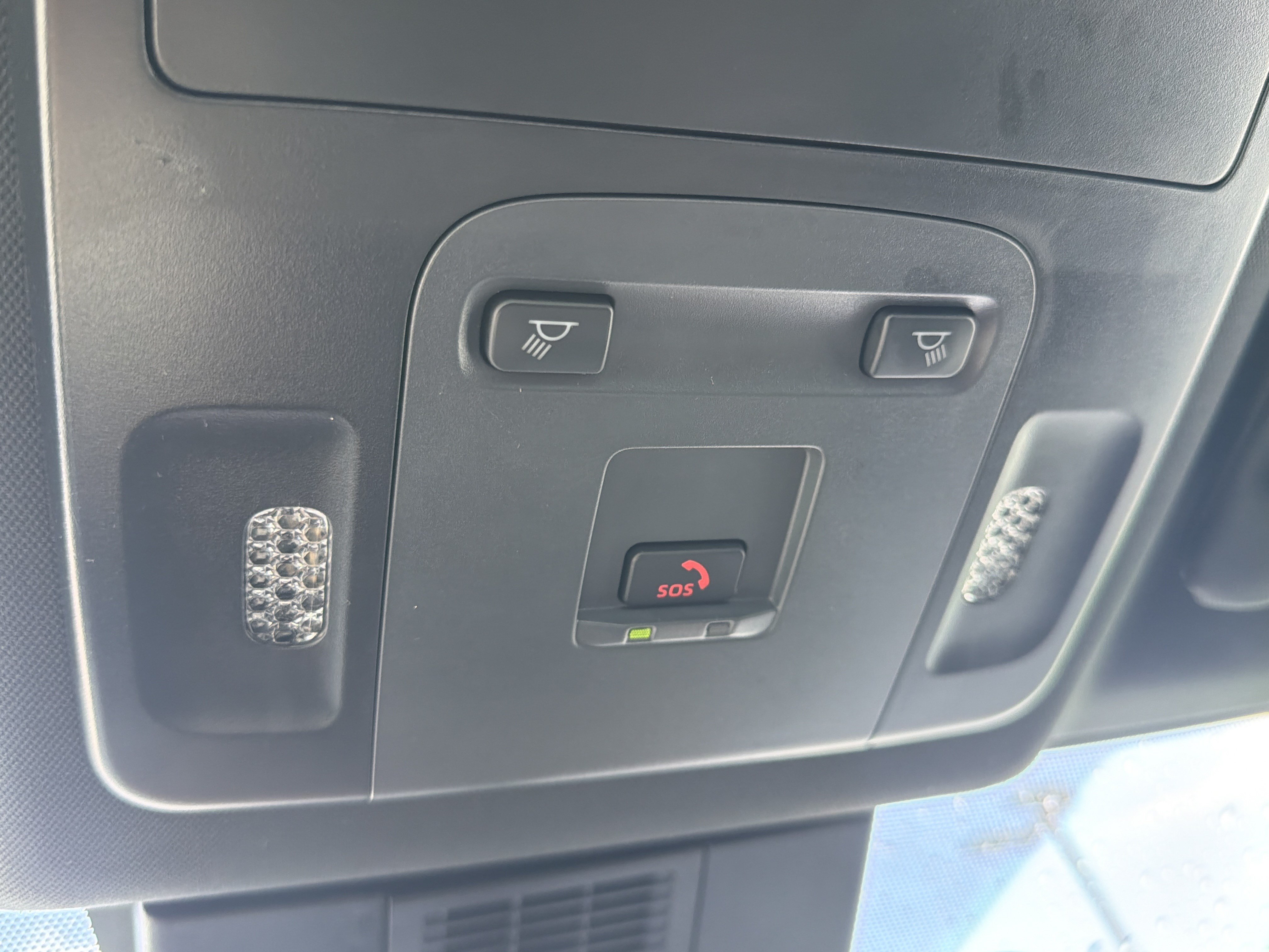 Certified 2025 Toyota Camry SE FWD image 5