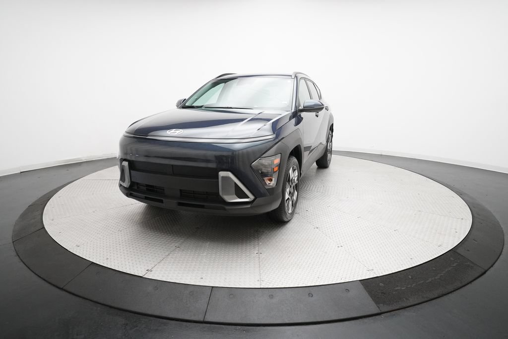 Used 2025 Hyundai Kona SEL AWD/4WD image 12