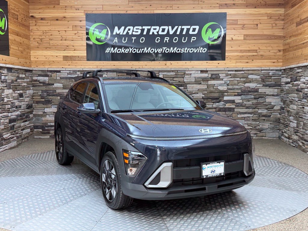 Certified 2024 Hyundai Kona SEL AWD/4WD image 2