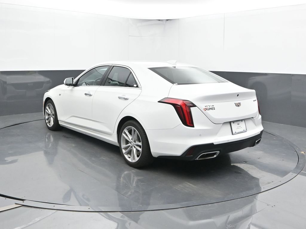 Used 2024 Cadillac CT4 Luxury RWD image 9