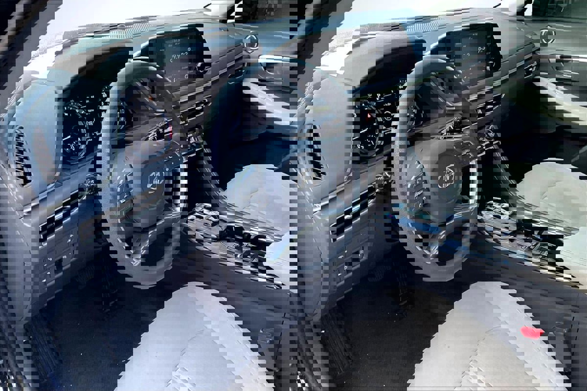 Used 2022 Hyundai Sonata SEL w/ Cargo Package image 14