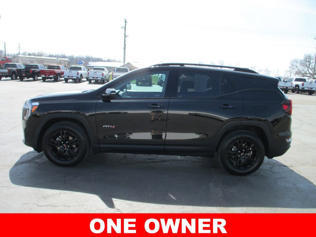 Used 2022 GMC Terrain AT4 w/ Infotainment Package II image 10