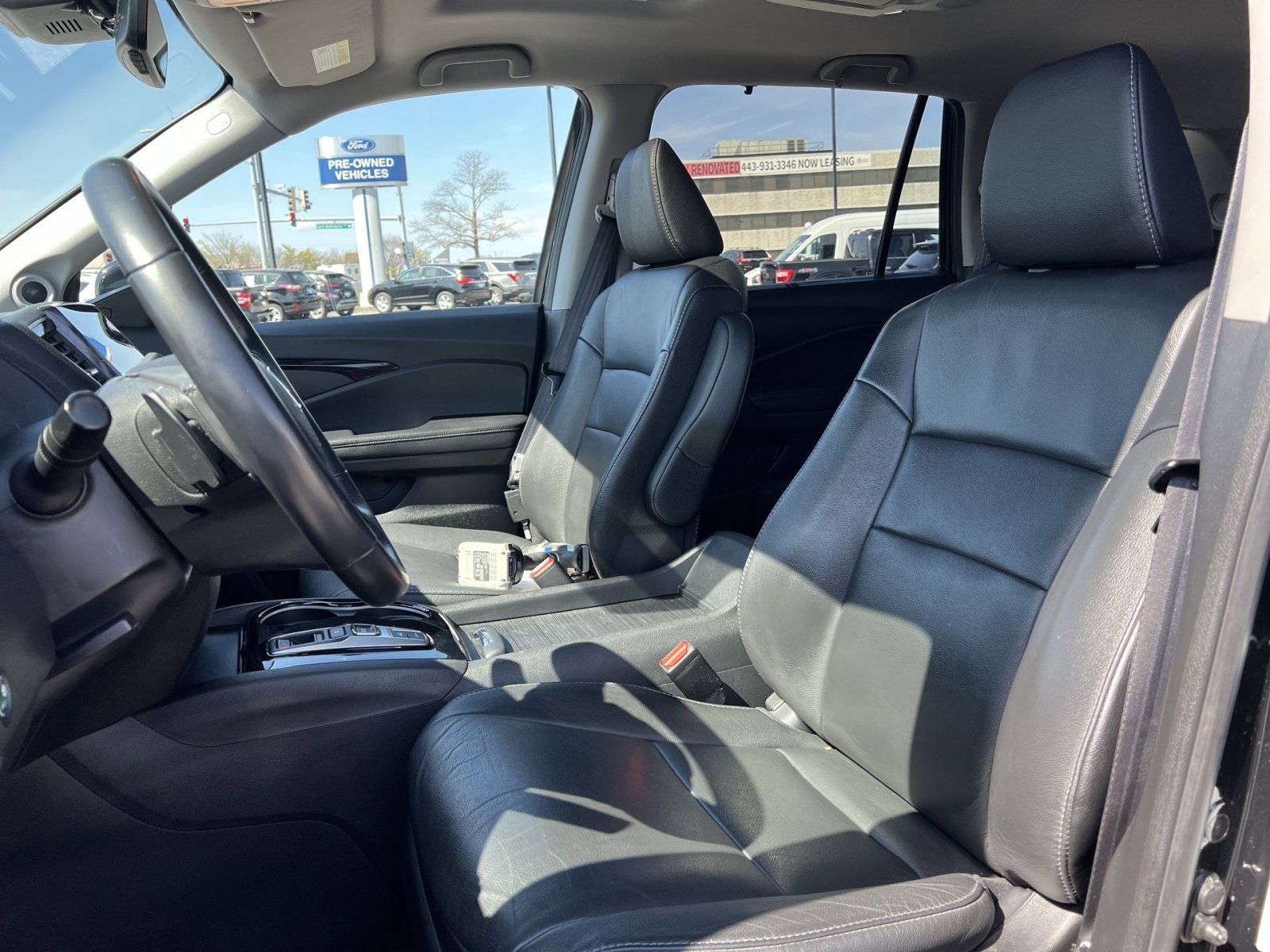 Used 2022 Honda Pilot Touring image 13