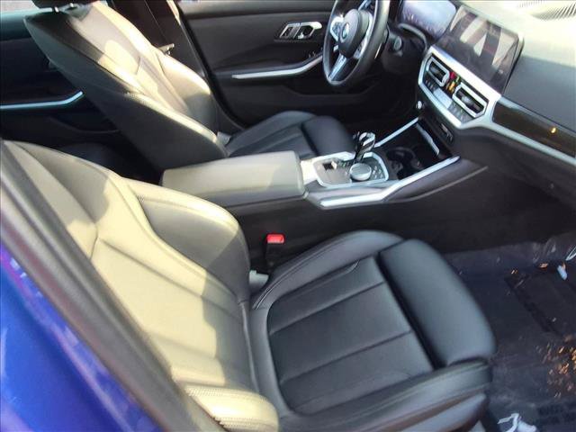 Used 2022 BMW 330i xDrive Sedan w/ M Sport Package AWD/4WD image 22