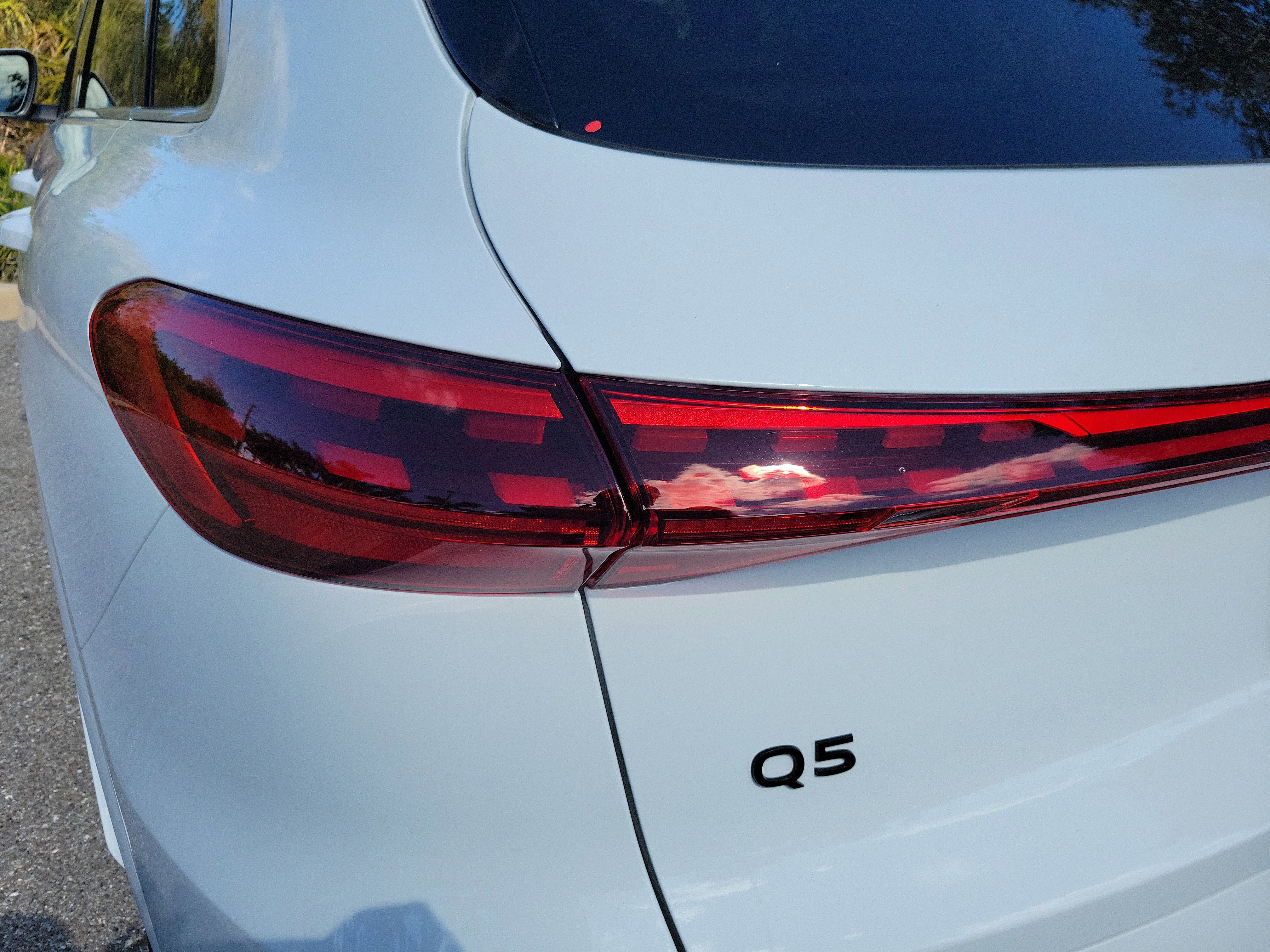 Used 2025 Audi Q5 Premium w/ Convenience Package image 10