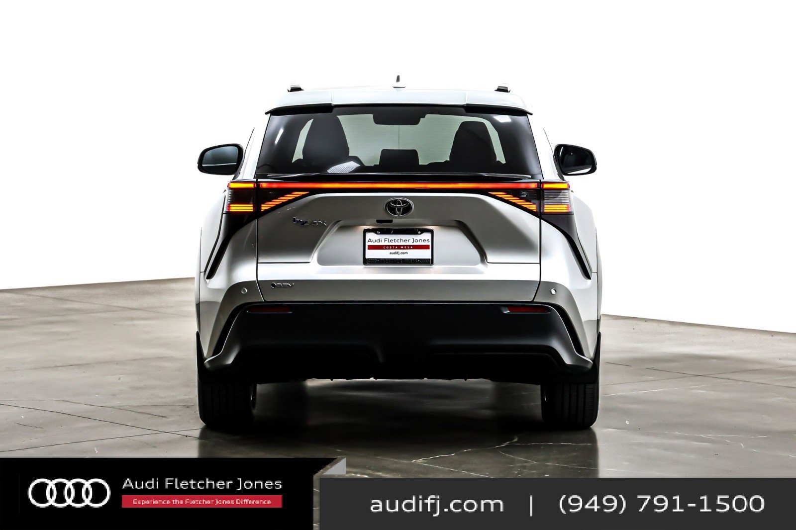 Used 2024 Toyota bZ4X FWD image 4