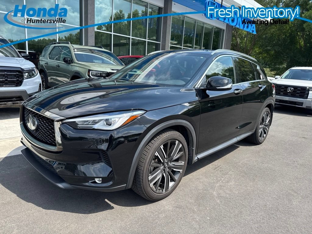 Used 2021 INFINITI QX50 Luxe w/ Appearance Package AWD/4WD image 8