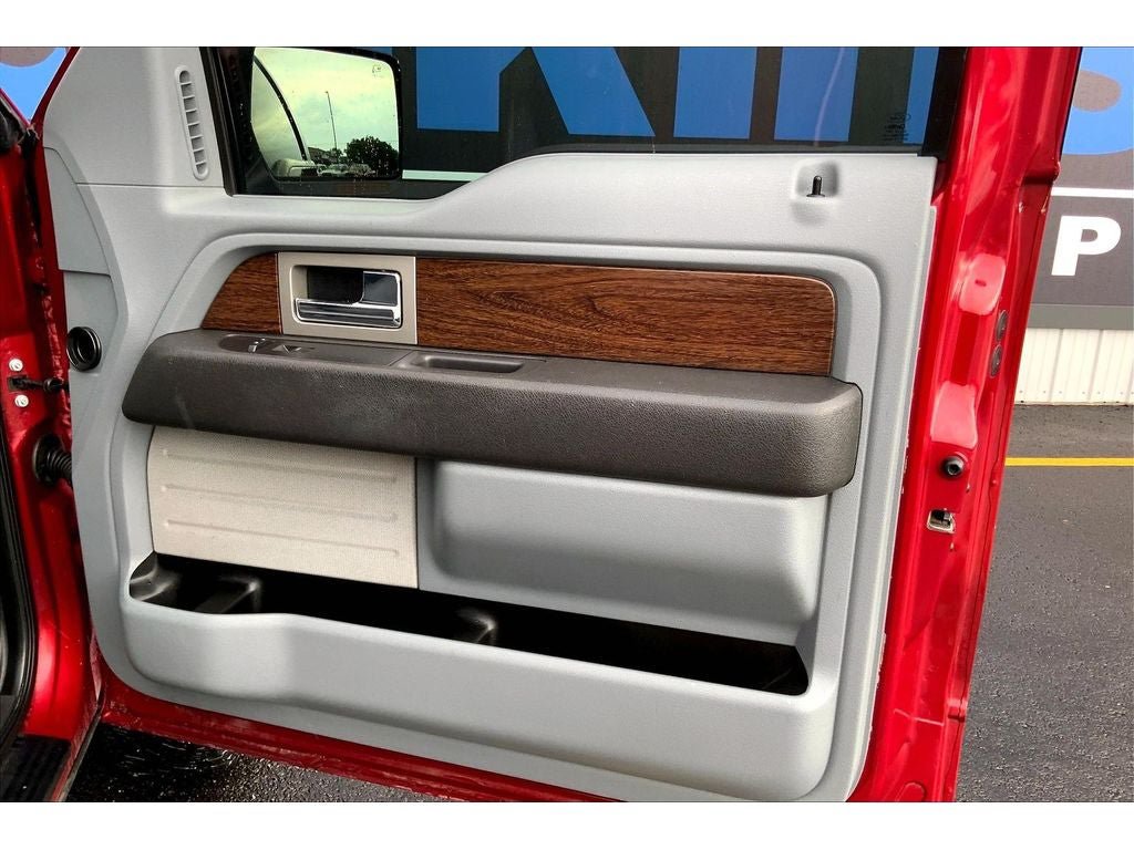 Used 2013 Ford F150 Lariat w/ Mid Equipment Group AWD/4WD image 25
