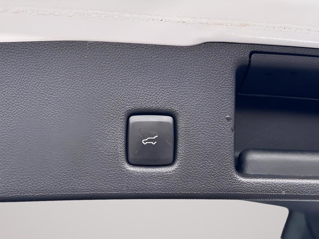 Used 2022 Ford Escape SE w/ Convenience Package image 34