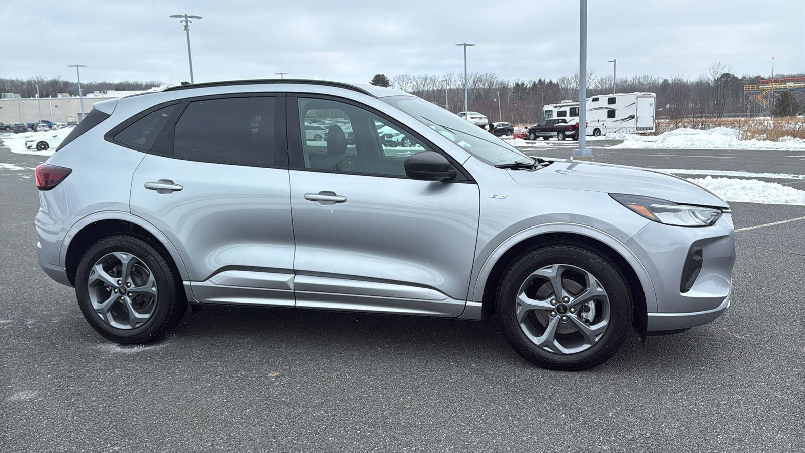 Used 2023 Ford Escape ST-Line w/ Tech Pack #1 image 3