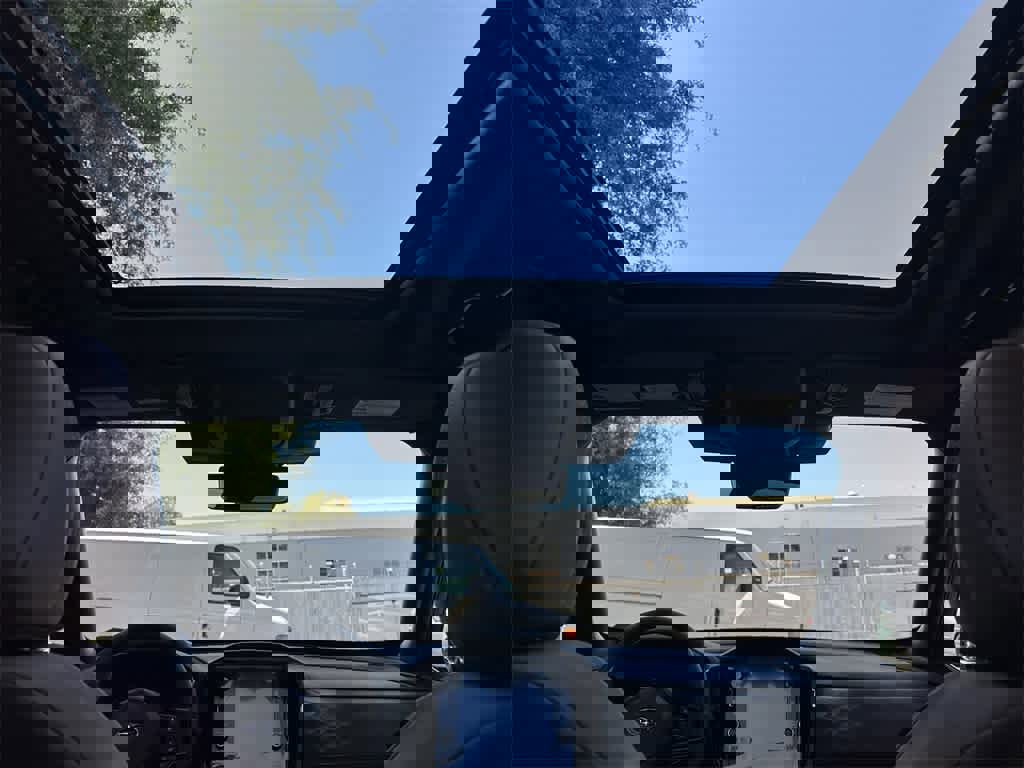 New 2025 Subaru Forester Touring image 13