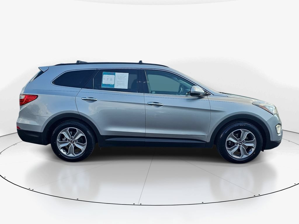 Used 2014 Hyundai Santa Fe GLS FWD image 5
