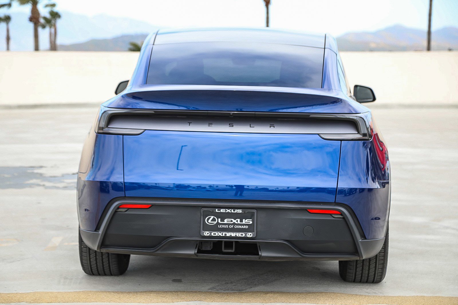 Used 2026 Tesla Model Y Long Range image 6