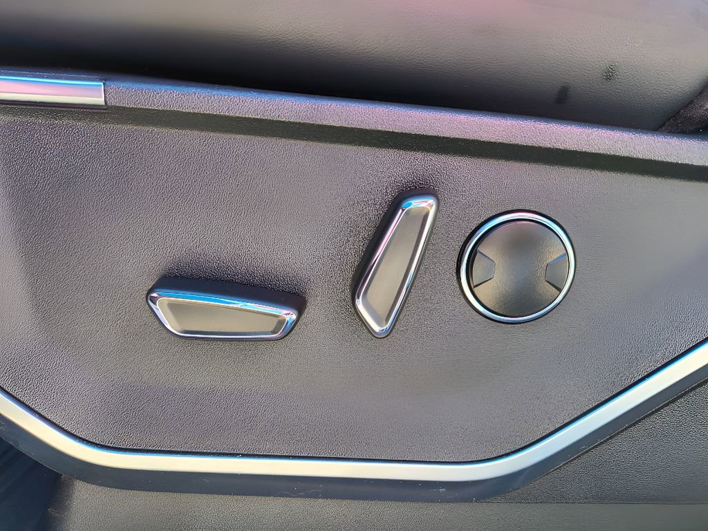 Used 2024 Ford F150 Raptor image 16