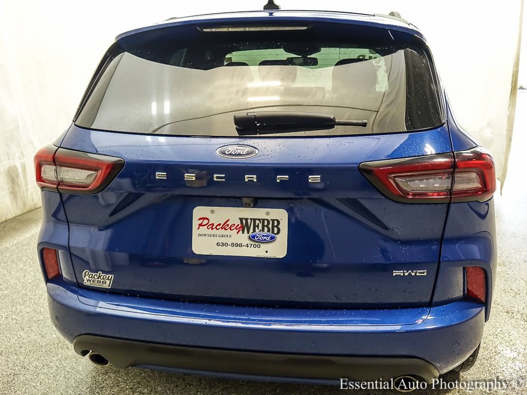 Used 2023 Ford Escape ST-Line Elite AWD/4WD image 6