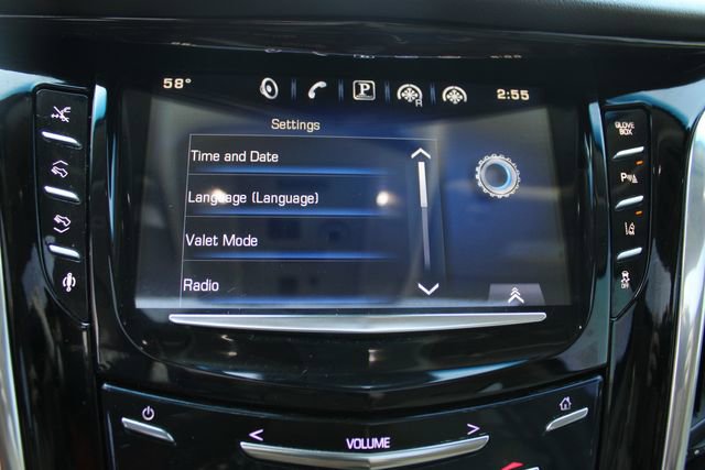 Used 2015 Cadillac Escalade ESV Premium AWD/4WD image 19