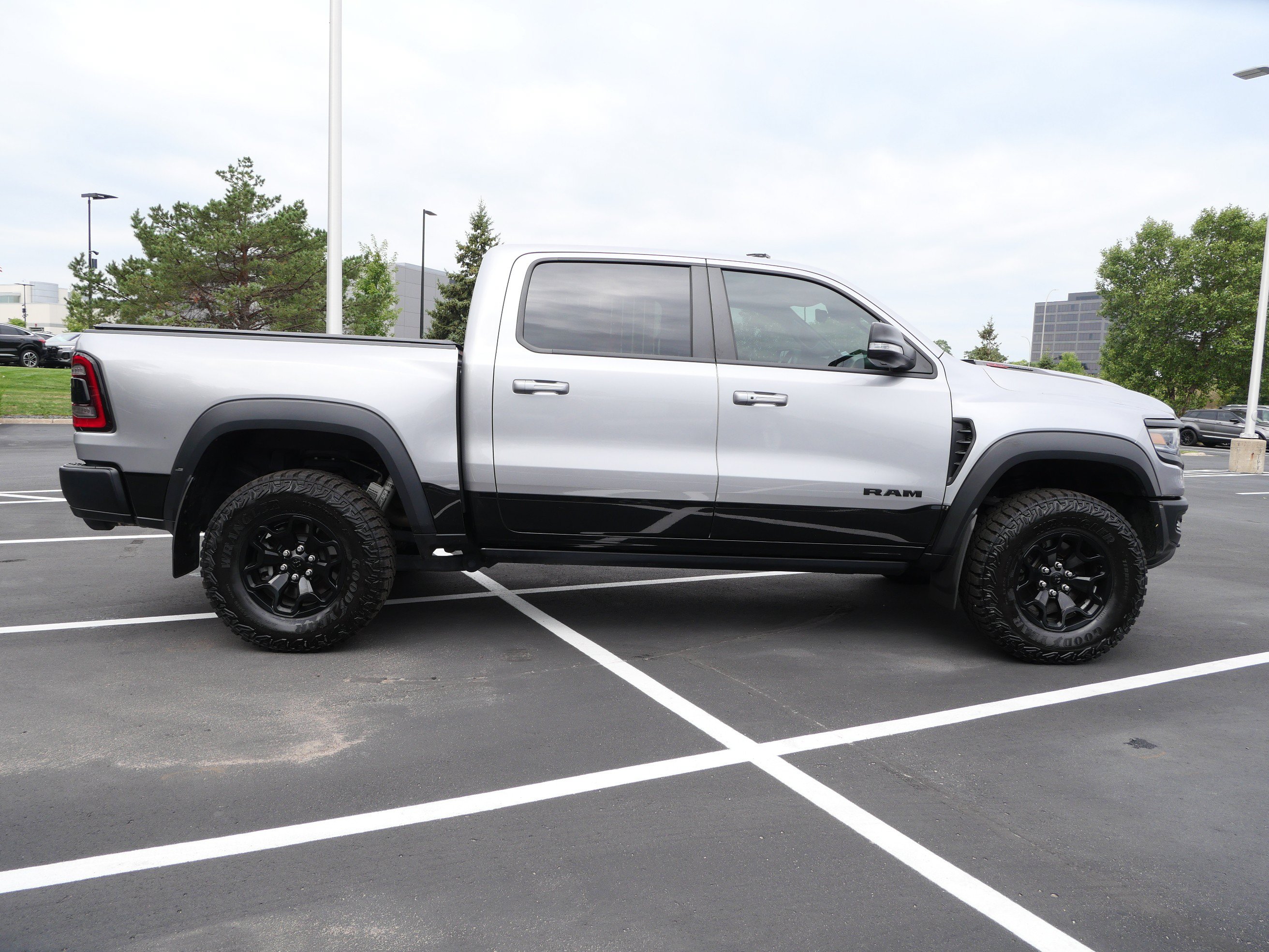 Used 2022 RAM 1500 TRX w/ TRX Level 2 Equipment Group AWD/4WD image 6