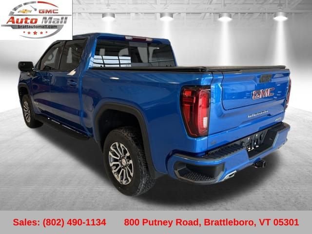 Used 2022 GMC Sierra 1500 AT4 w/ AT4 Preferred Package AWD/4WD image 3