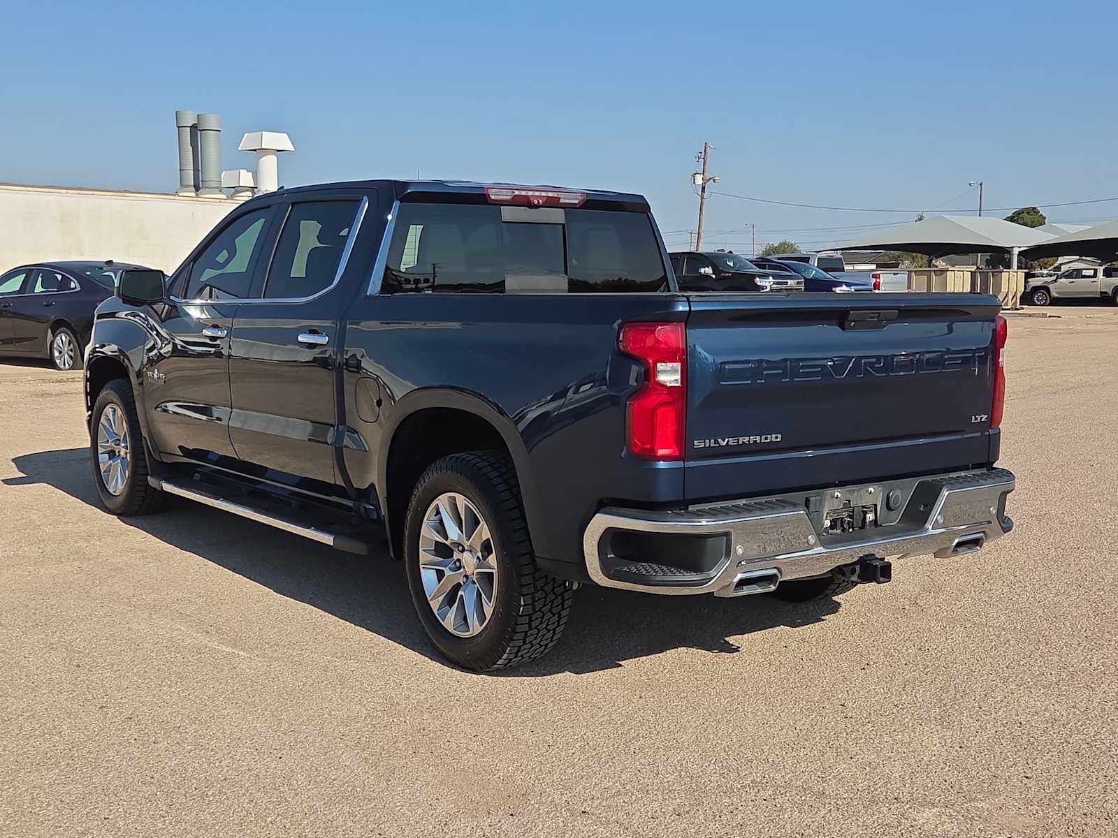 Used 2021 Chevrolet Silverado 1500 LTZ w/ LTZ Premium Texas Edition AWD/4WD image 6