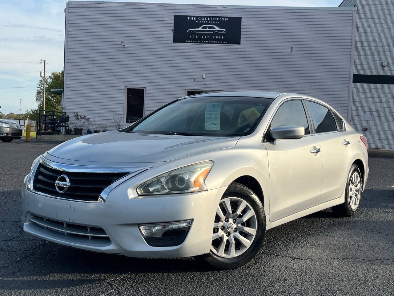 Used 2013 Nissan Altima 2.5 S FWD image 1