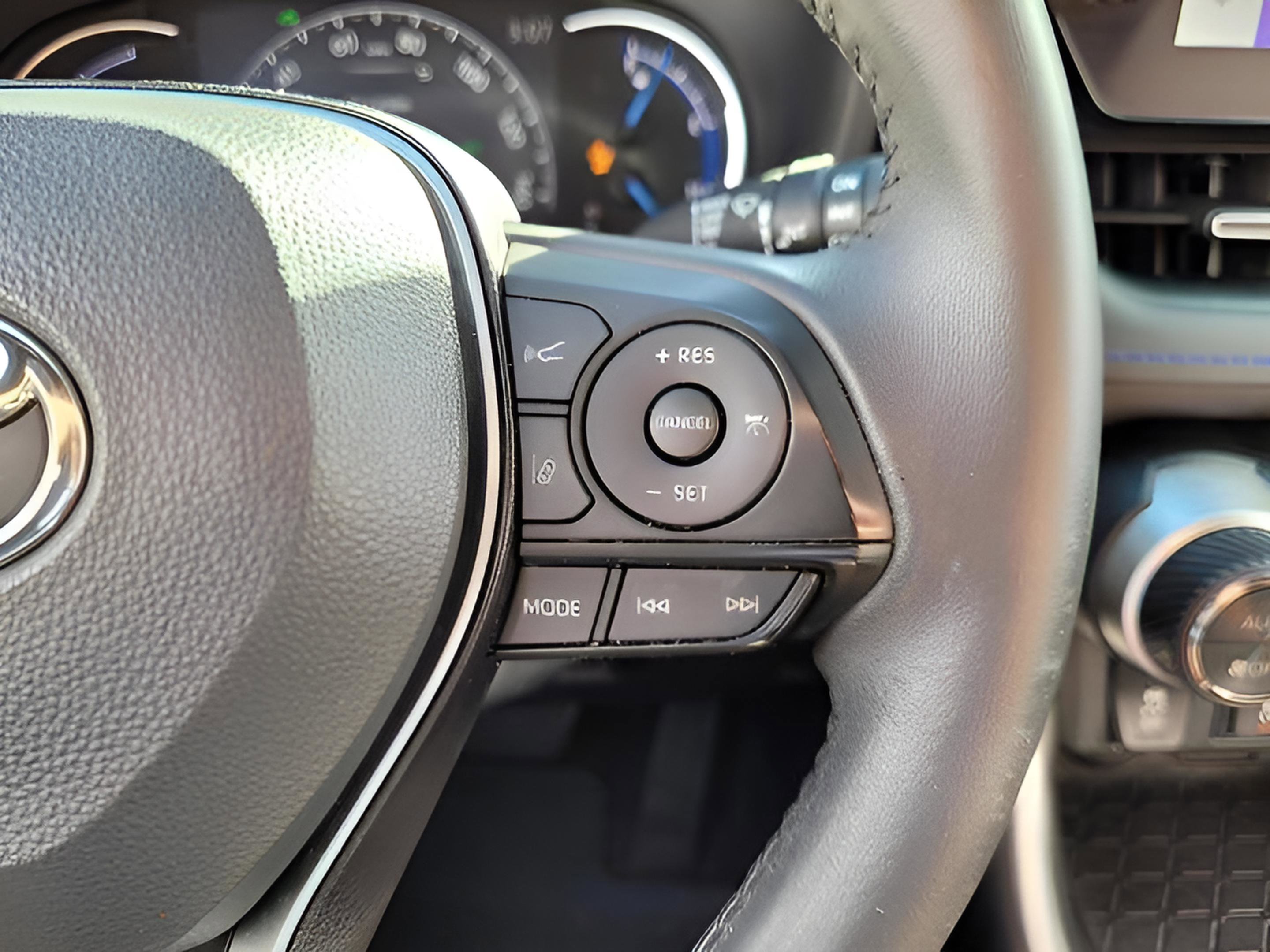 Used 2023 Toyota RAV4 XSE image 27