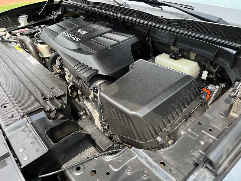 Used 2018 Nissan Titan PRO-4X w/ Pro-4x Convenience Package AWD/4WD image 28