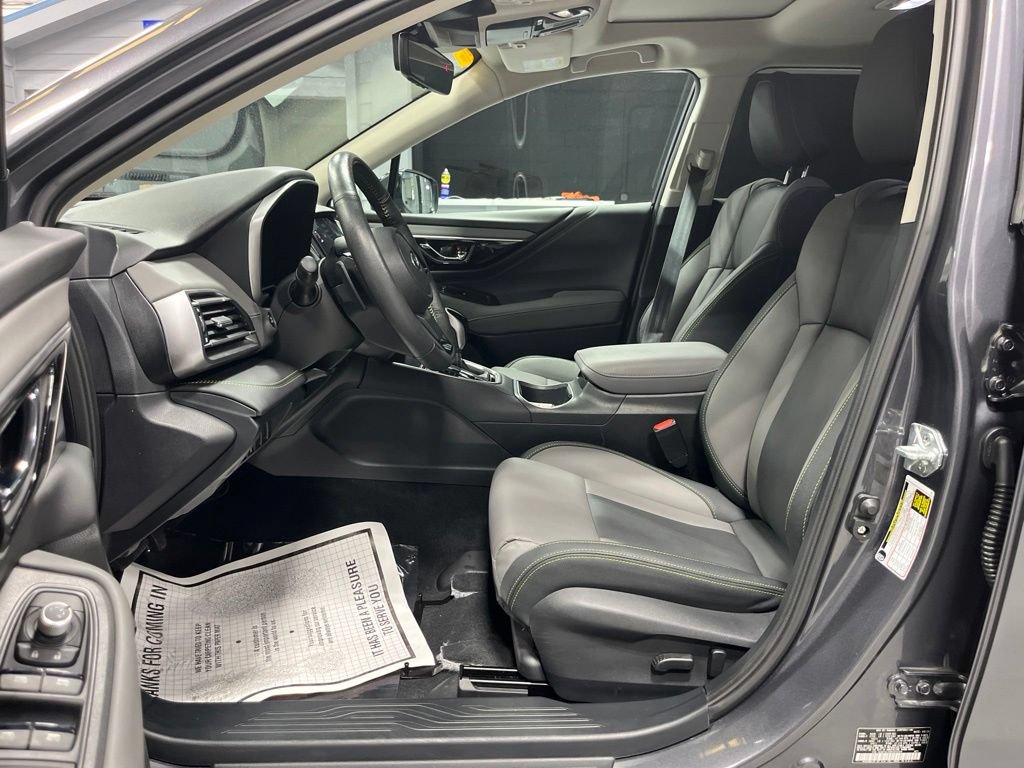 Certified 2024 Subaru Outback Onyx Edition XT AWD/4WD image 15