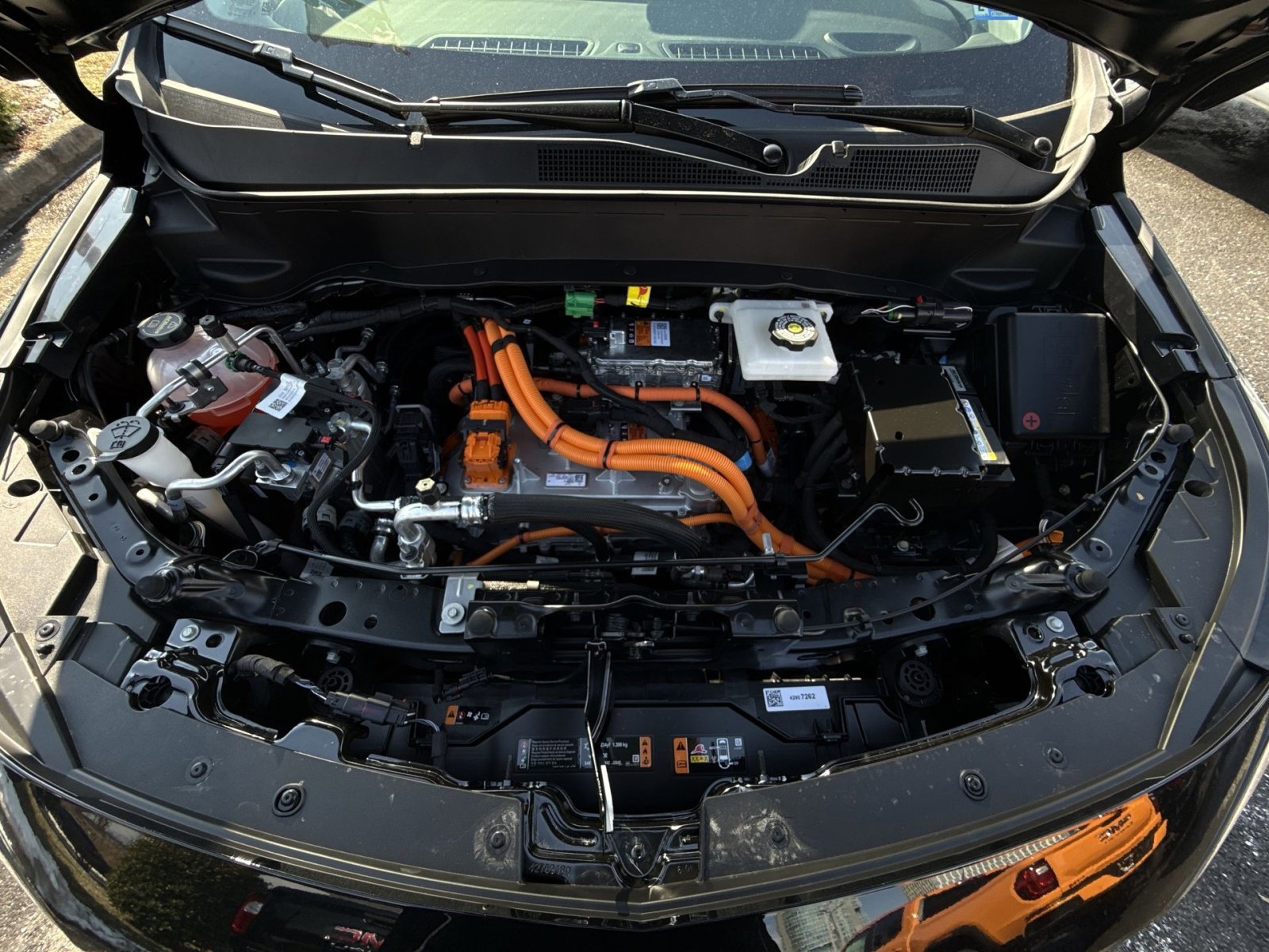 New 2027 Chevrolet Bolt LT w/ Comfort Package FWD image 27
