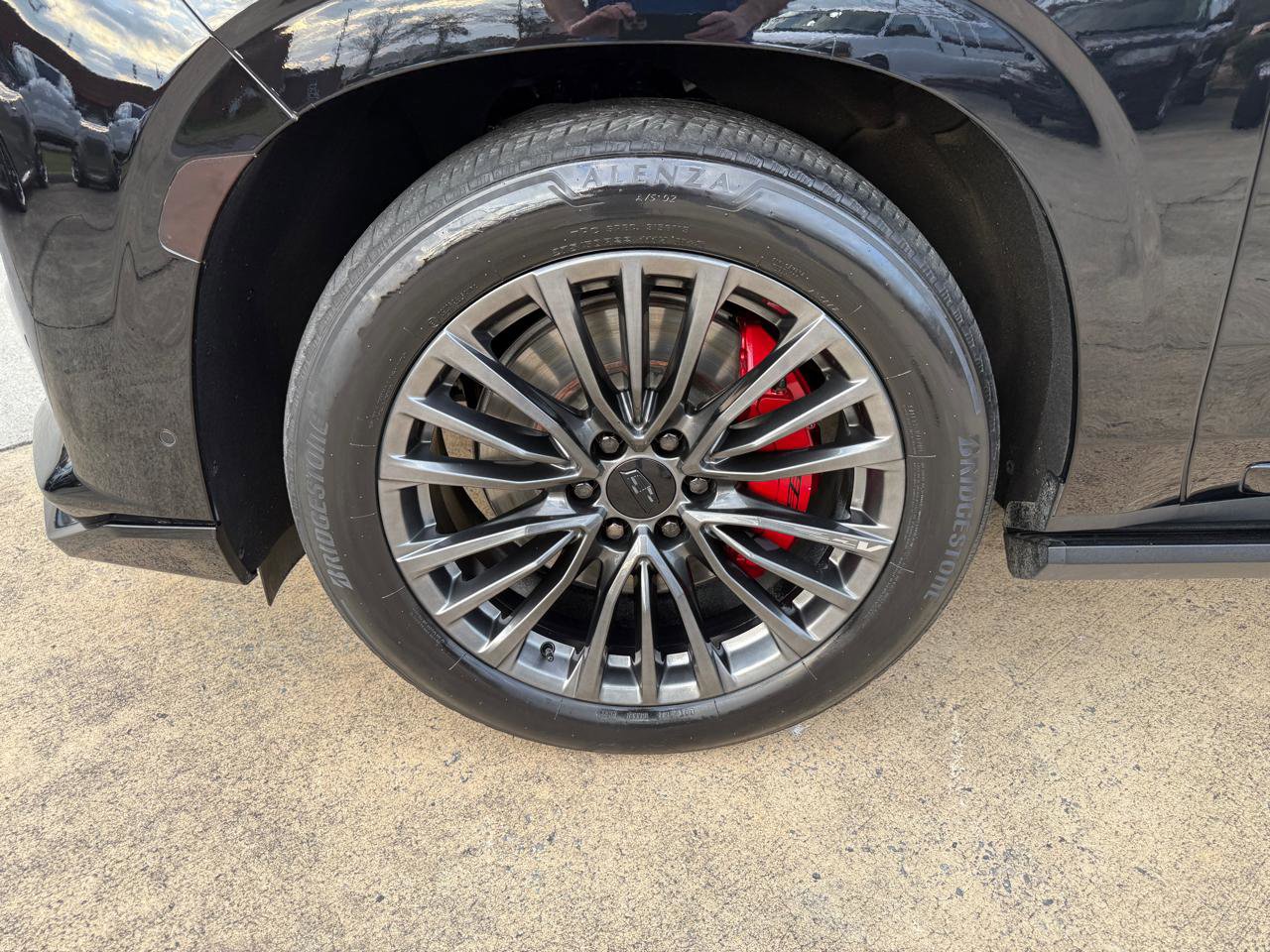 Used 2023 Cadillac Escalade V image 9