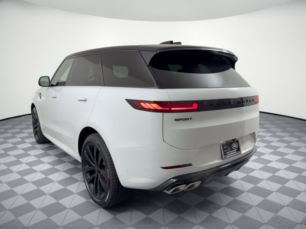 New 2026 Land Rover Range Rover Sport Dynamic SE AWD/4WD image 3