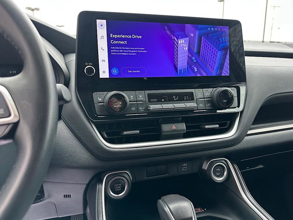 Certified 2024 Toyota Grand Highlander XLE image 24