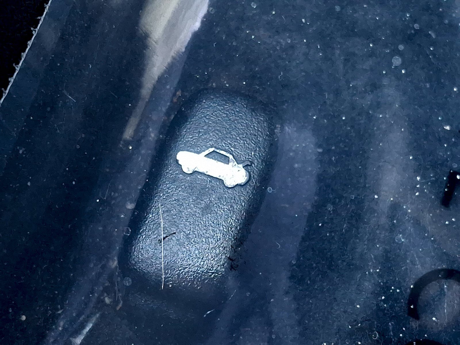 Used 2024 Nissan Versa SV image 25