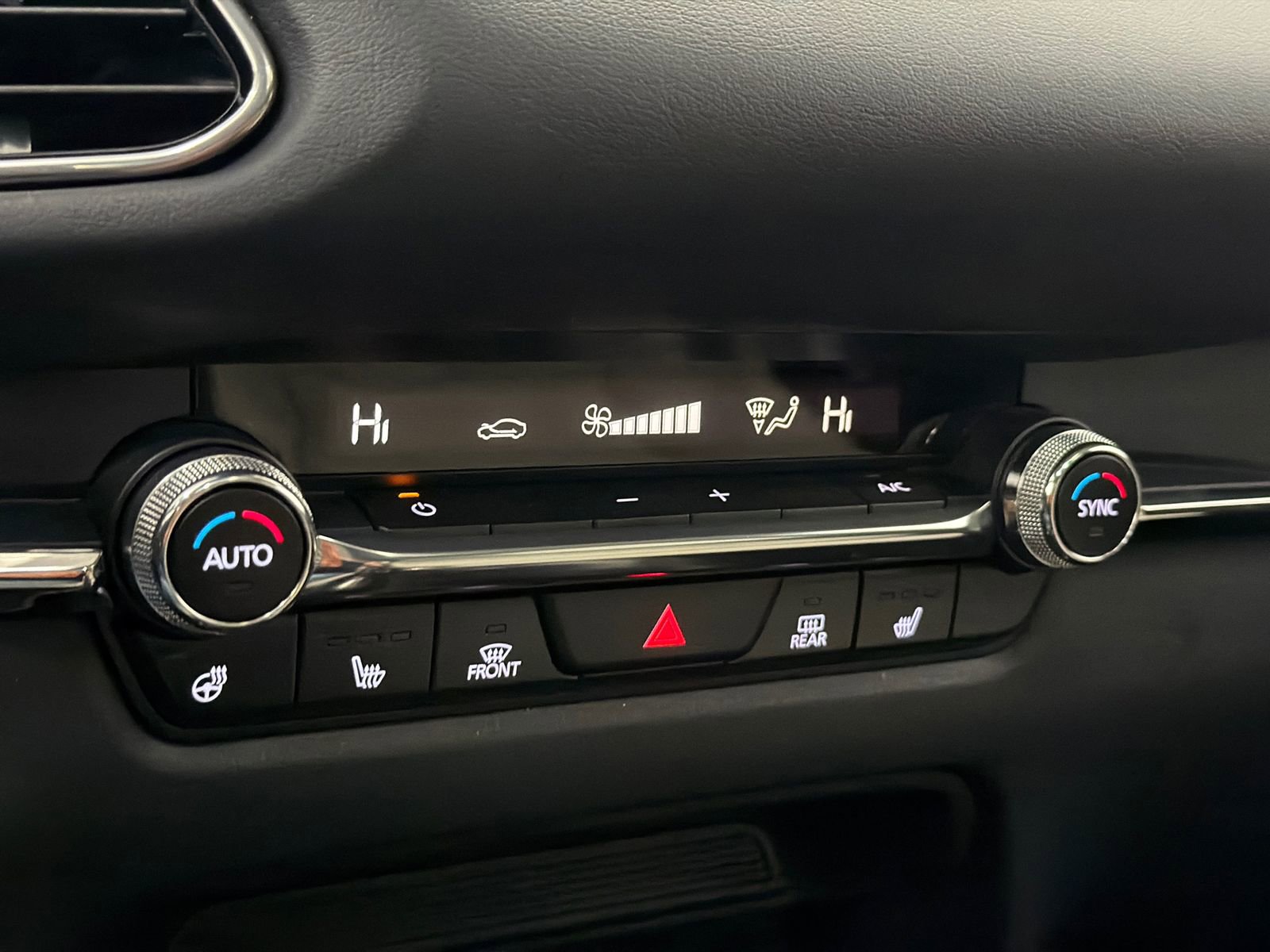 Used 2022 MAZDA CX-30 2.5 Turbo w/ Premium Package AWD/4WD image 27