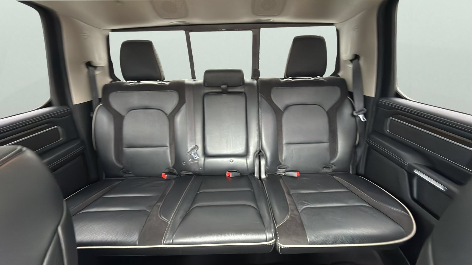 Used 2022 RAM 1500 Laramie RWD image 25