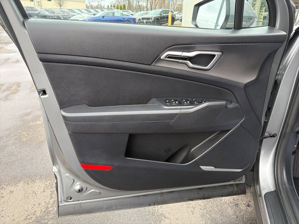 Certified 2023 Kia Sportage LX image 27